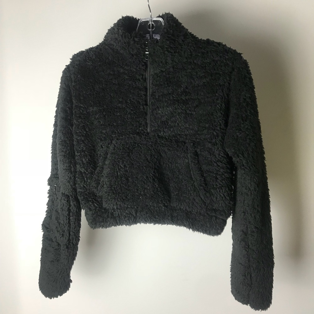 Fluffy Cropped 3/4 Zip Sweater 💥